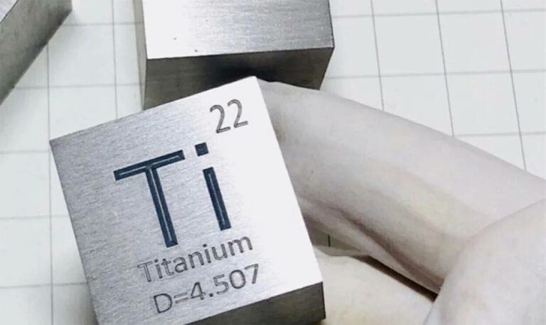 Review Perbandingan Titanium vs Stainless steel